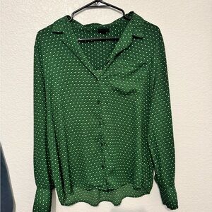 Who What Wear Forest Green Polka Dot Button-Down Shirt